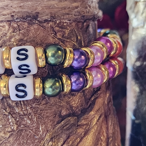 Hocus Pocus Beaded Stretch Bracelets - Picture 8 of 12
